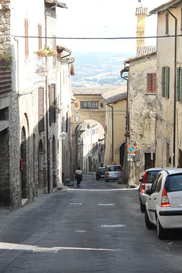 Casa Di Borgo Daire Todi Dış mekan fotoğraf
