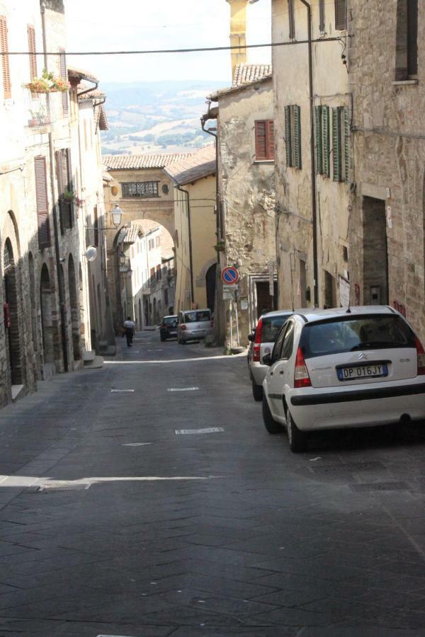 Casa Di Borgo Daire Todi Dış mekan fotoğraf